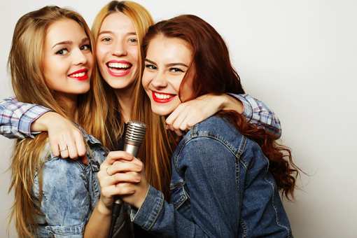 The 8 Best Karaoke Bars in Alabama!